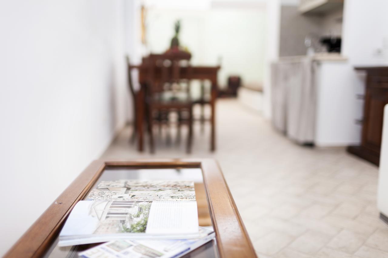 Tritone 91 Apartment Rom